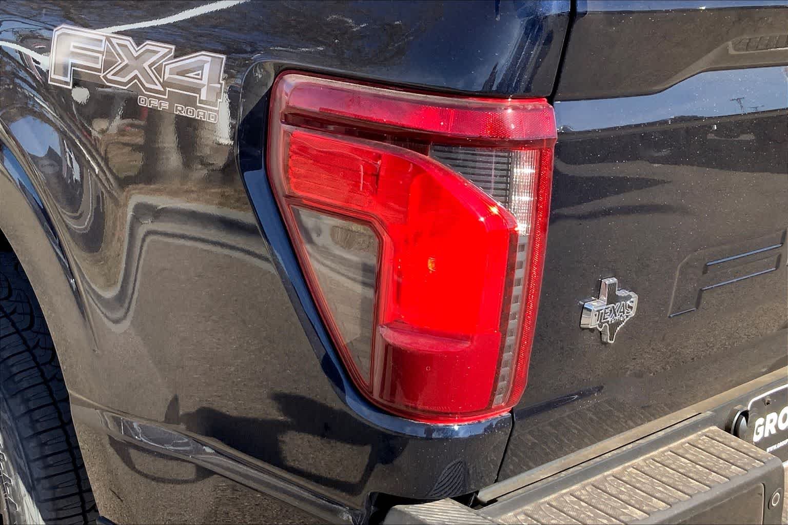 New 2026 Antimatter Blue Metallic Ford XLT image 14