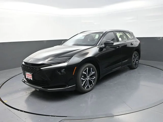 Used 2025 Black Toyota XLE image 3