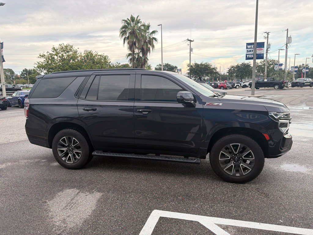 Used 2022 Gray Chevrolet Z71 image 15