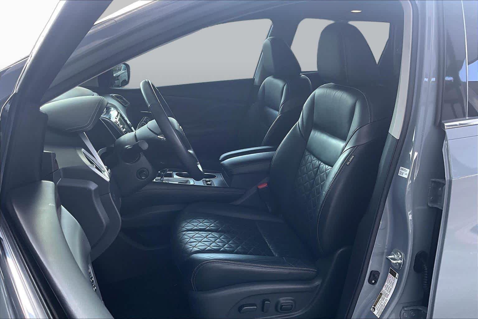 Used 2023 Boulder Gray Pearl Nissan Platinum image 8