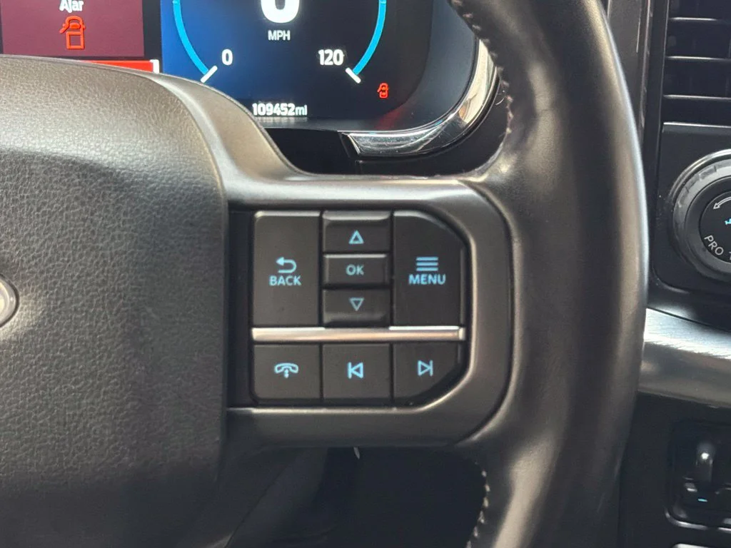 Used 2022 Agate Black Metallic Ford Lariat image 21