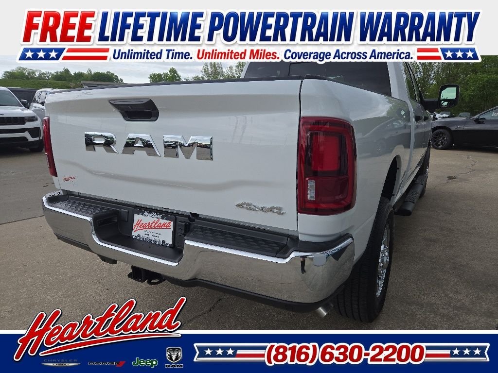 New 2026 Bright White Clear-Coat Exterior Paint RAM Tradesman image 12
