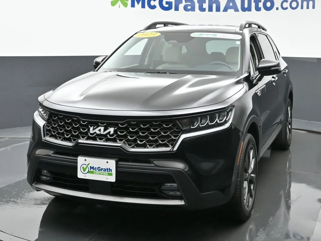 Used 2023 Black Kia X-Line EX image 7