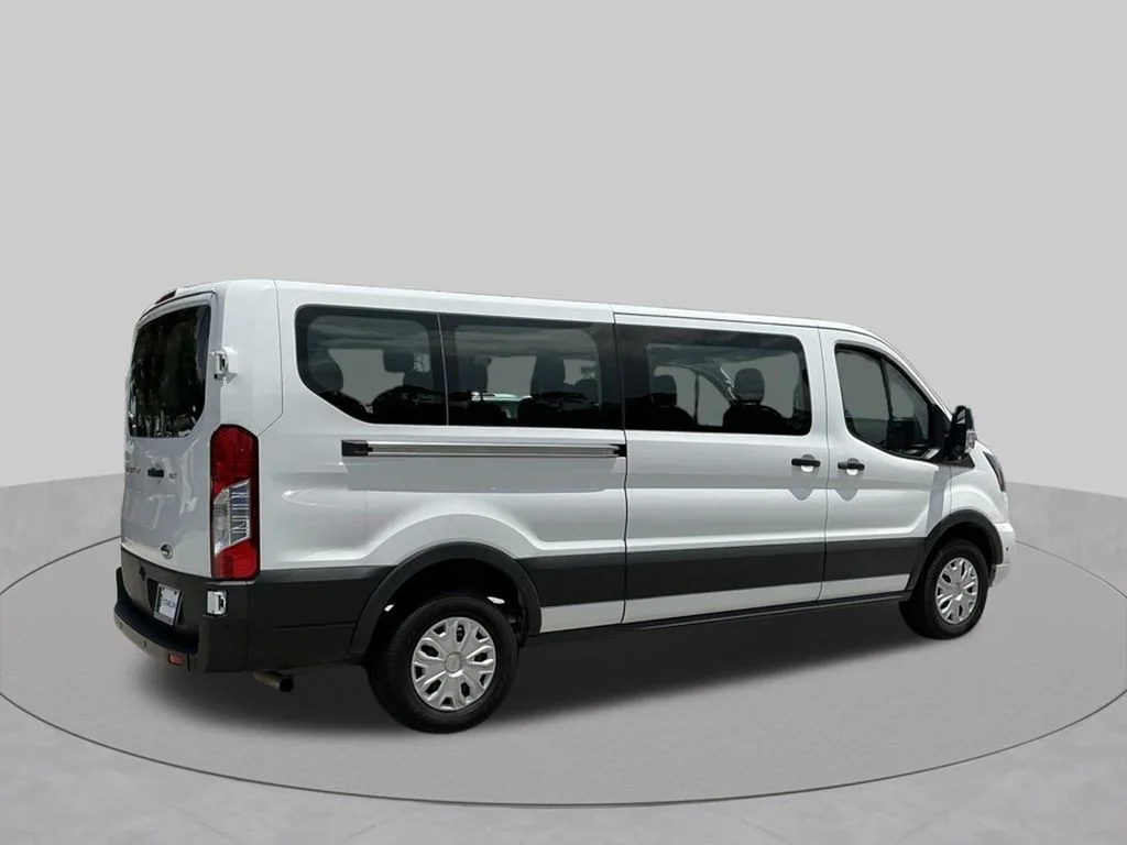 Used 2025 White Ford XLT image 12