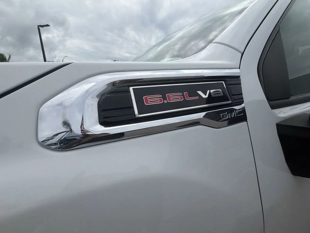 Used 2021 SUMMIT WHITE GMC 2WD Double Cab Long Bed image 39