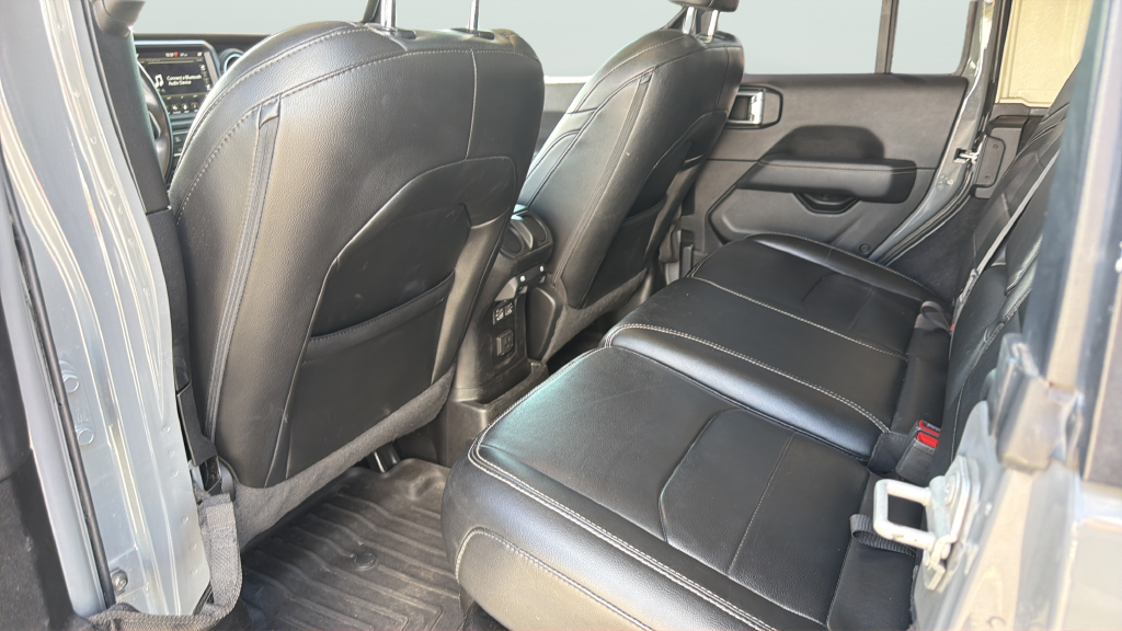 Used 2021 Gray Clearcoat Jeep Unlimited Sahara 4xe image 15