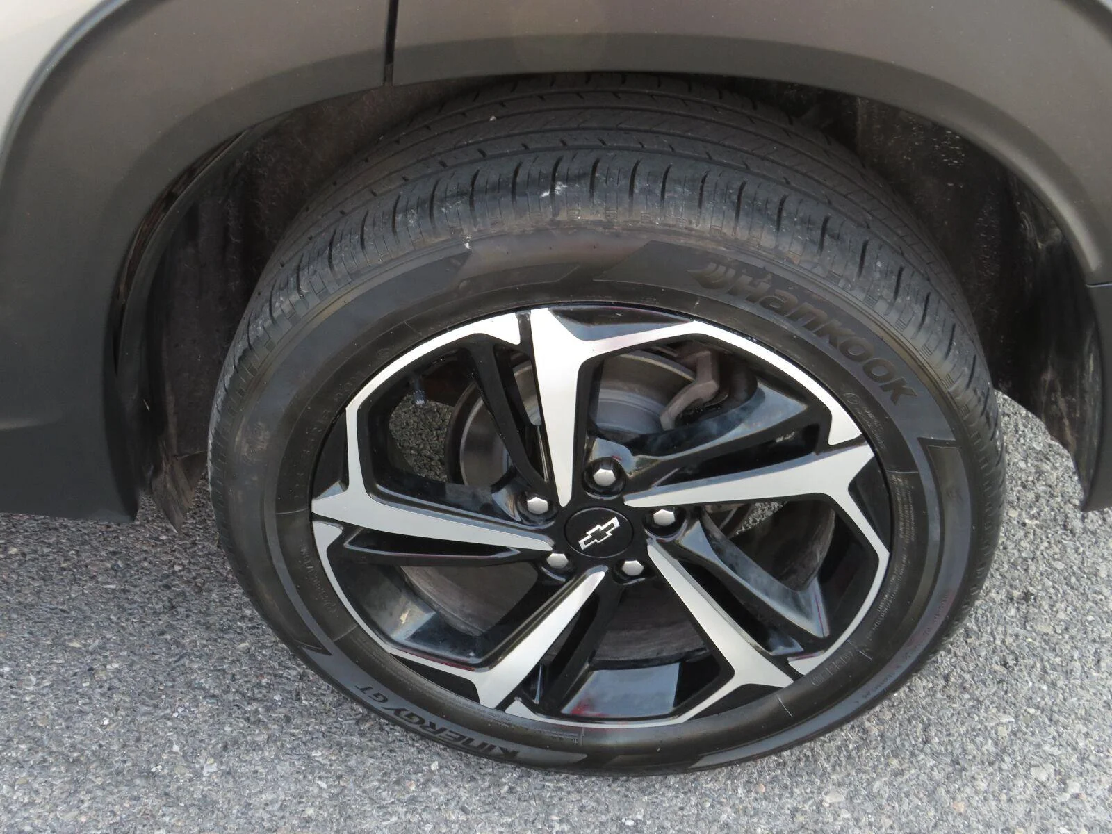 Used 2023 Sterling Gray Metallic Chevrolet RS image 23