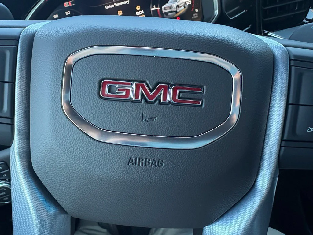 New 2026 Glacier White Tricoat GMC SLT image 13