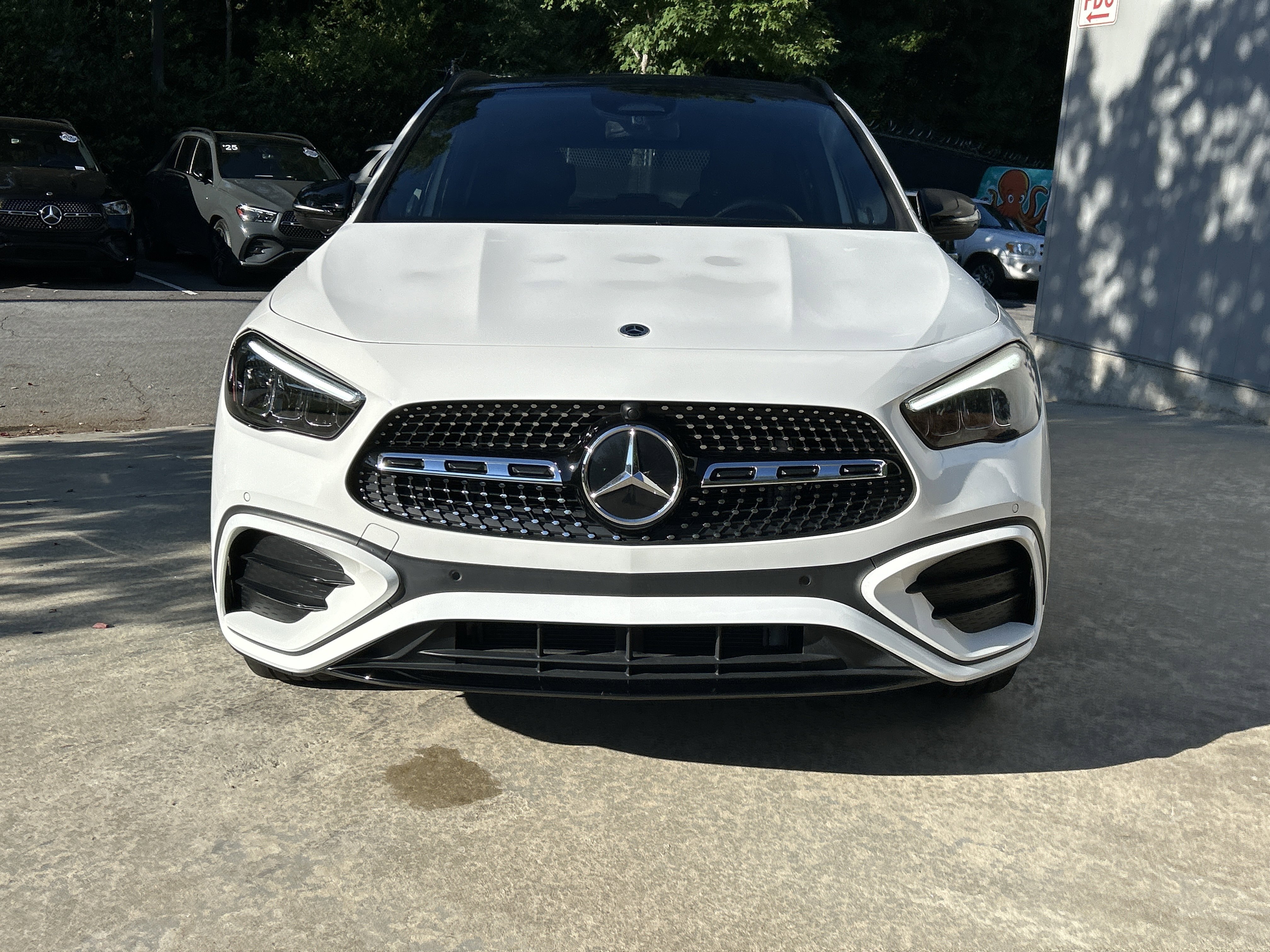 Certified Used 2025 Polar White Mercedes-Benz GLA 250 SUV image 14