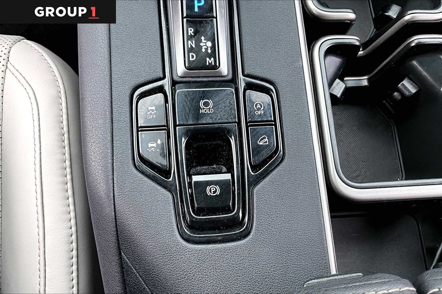 Used 2025 Celestial Silver Metallic Lexus Premium image 31