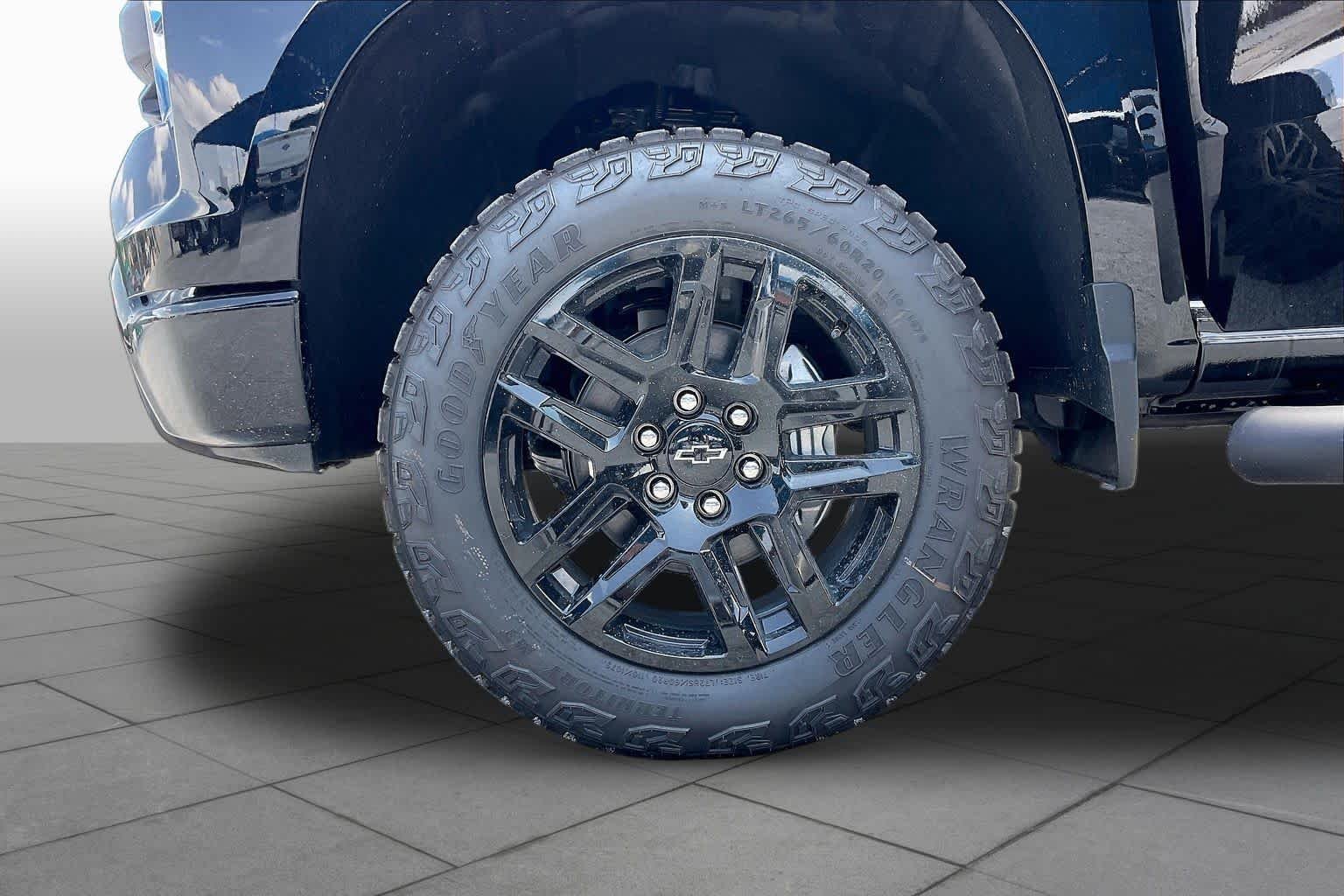 2026 Chevrolet Silverado 1500 Custom Trail Boss - Photo 11