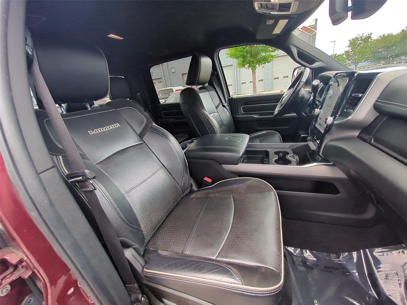 Used 2022 Delmonico Red Pearlcoat Ram Laramie image 38