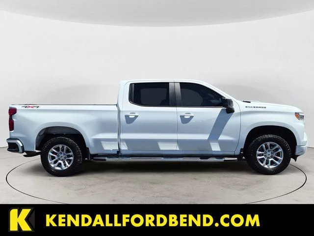 Used 2023 White Chevrolet RST image 4