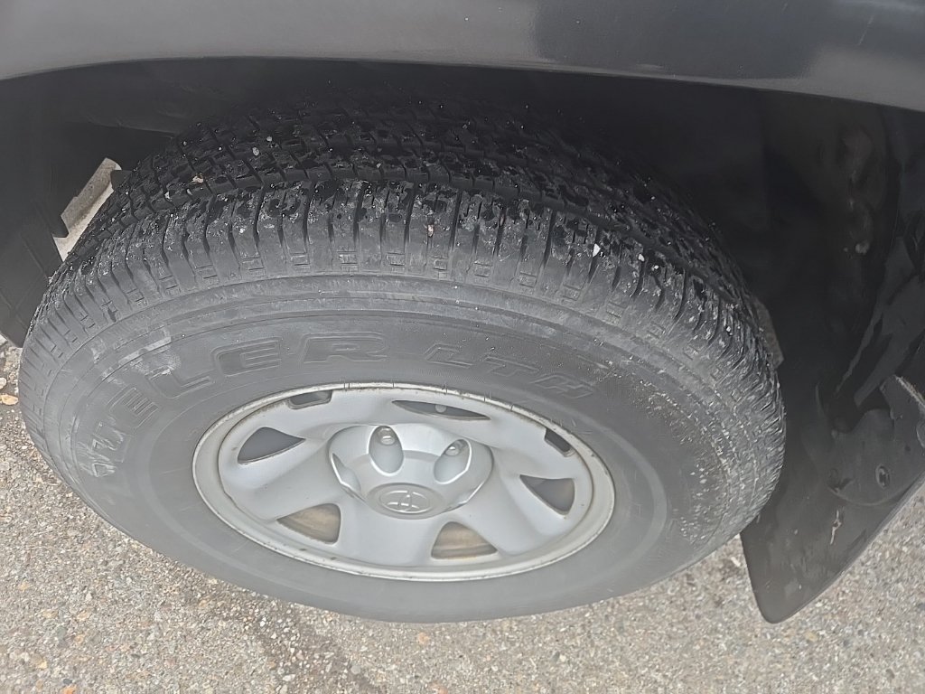Used 2015 Gray Toyota Base image 7