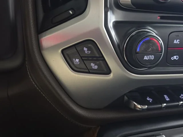Used 2018 CARDINAL RED GMC SLT image 16