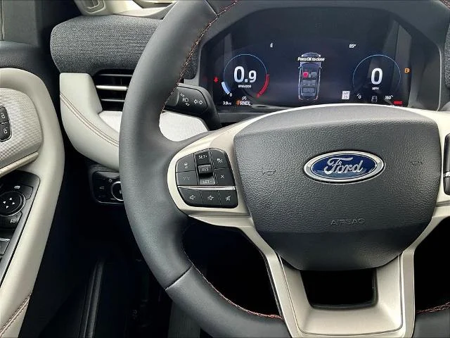 New 2026 Vapor Blue Metallic Ford Active image 49