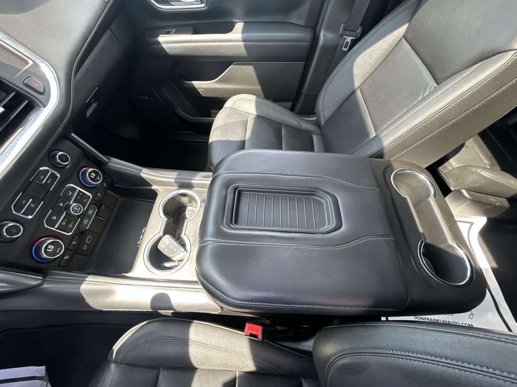 Used 2023 Black Chevrolet LT image 27