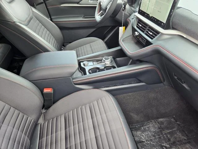 New 2026 Rapid Red Metallic Tinted Clearcoat Ford ST-Line image 30