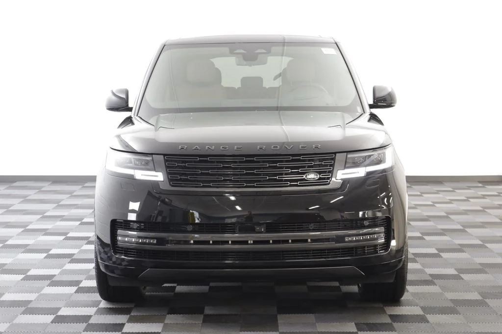 New 2026 Black Land Rover SE image 24