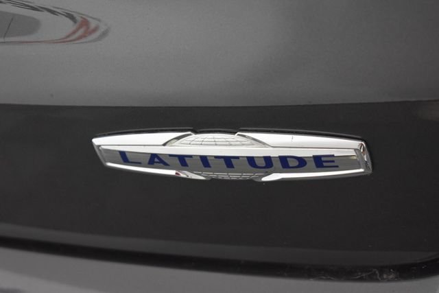 Used 2024 Gray Jeep Latitude image 16