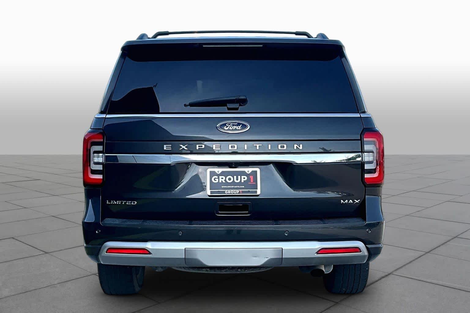 Used 2022 Dark Matter Metallic Ford Limited image 5