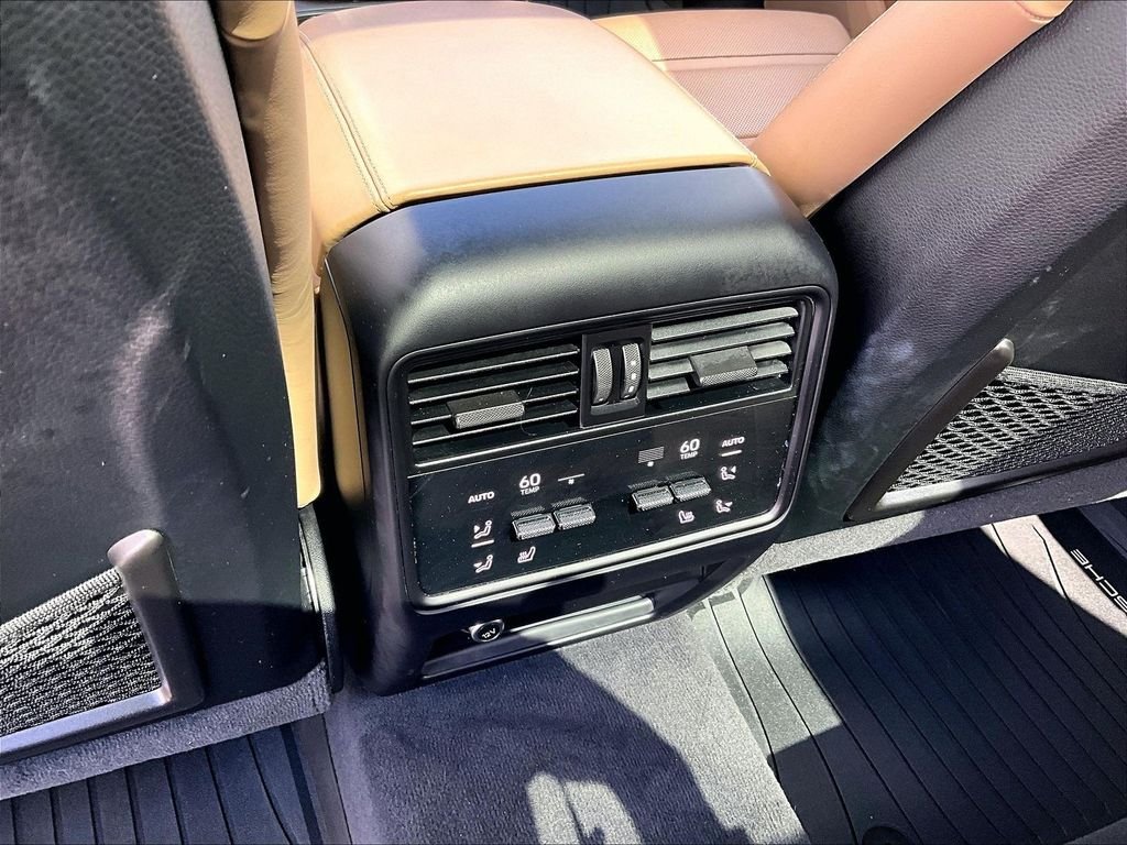 Used 2024 White Porsche Base image 28