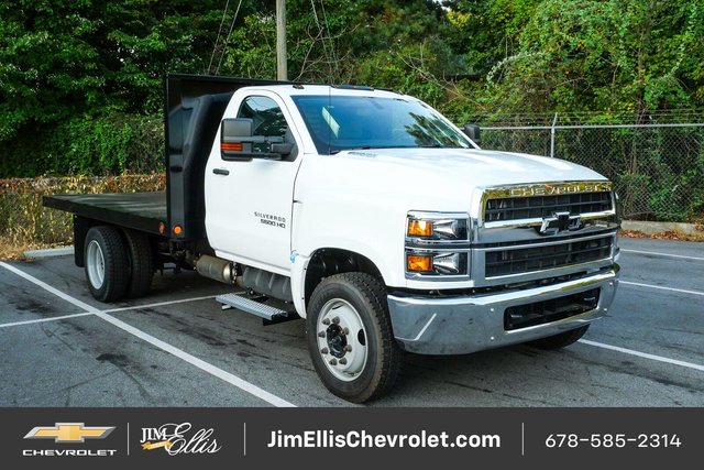 2024 Chevrolet Silverado 5500 HD Work Truck