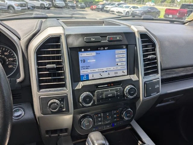 Used 2019 Magnetic Metallic Ford Lariat image 24