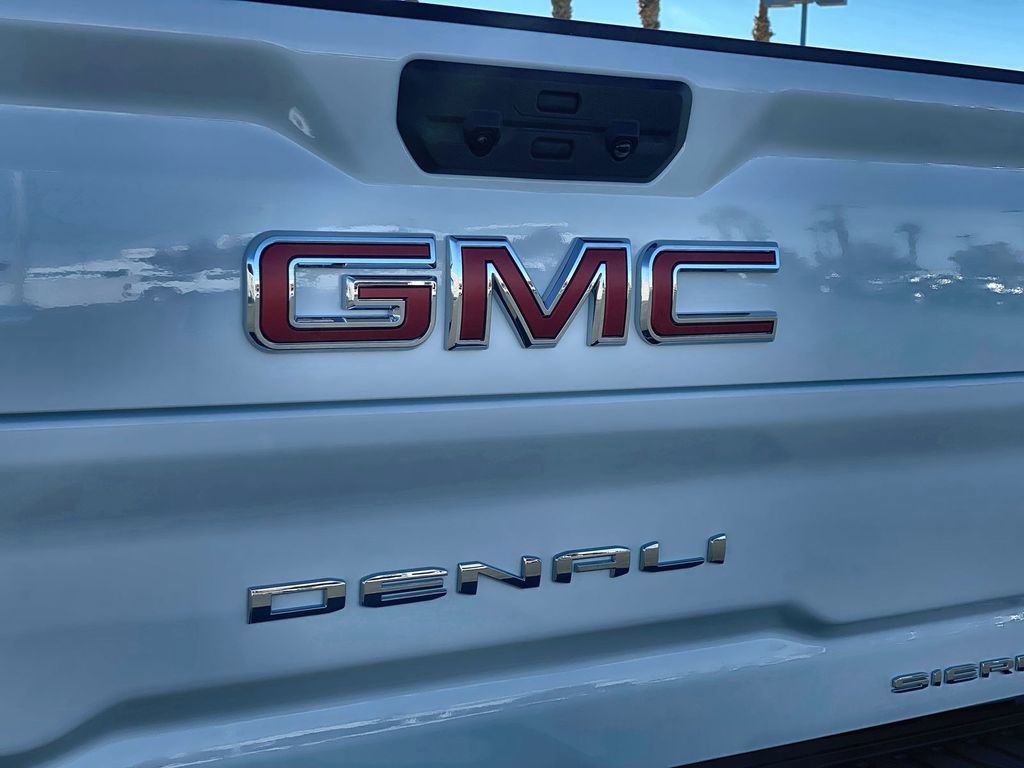 2026 GMC Sierra 2500HD Denali - Photo 40