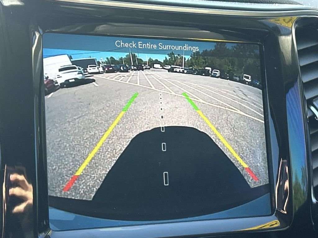 Used 2019 White Jeep Limited image 32