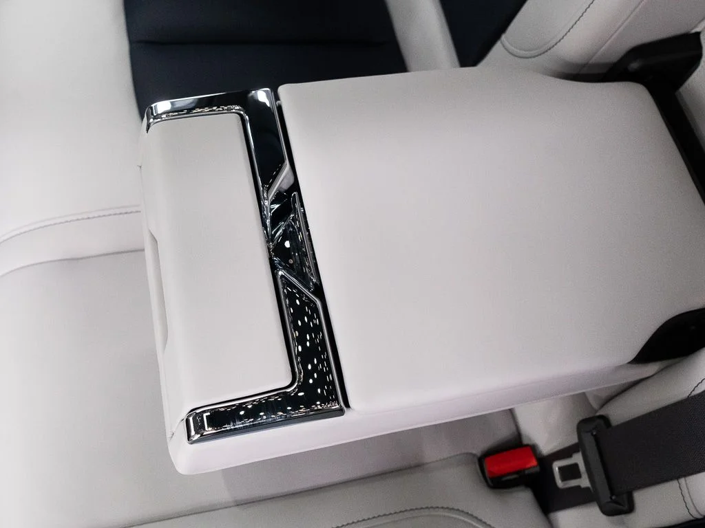 2026 Rolls-Royce Cullinan Base - Photo 28