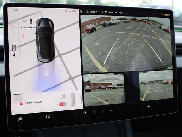 Used 2024  Tesla Performance image 10