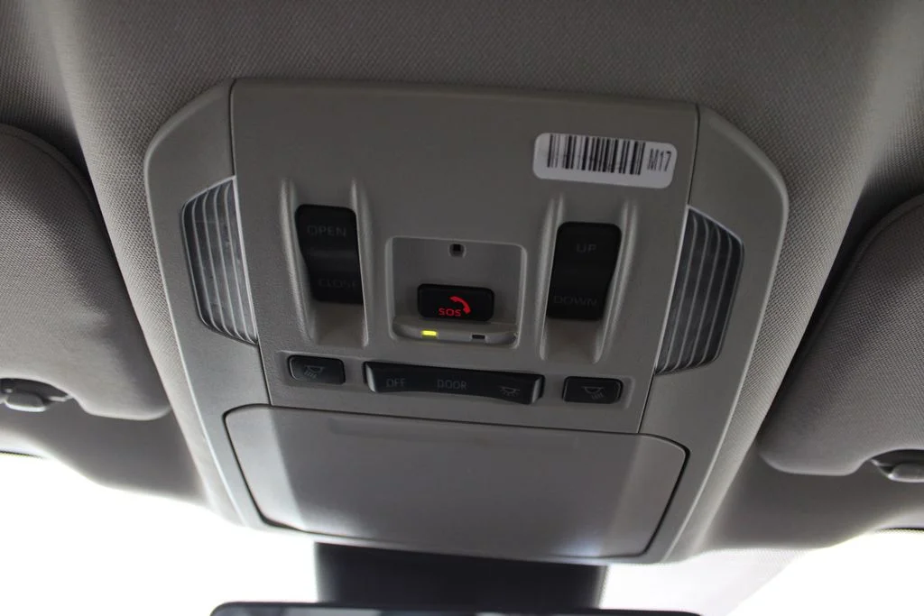 Used 2024 Silver Toyota XLE image 37