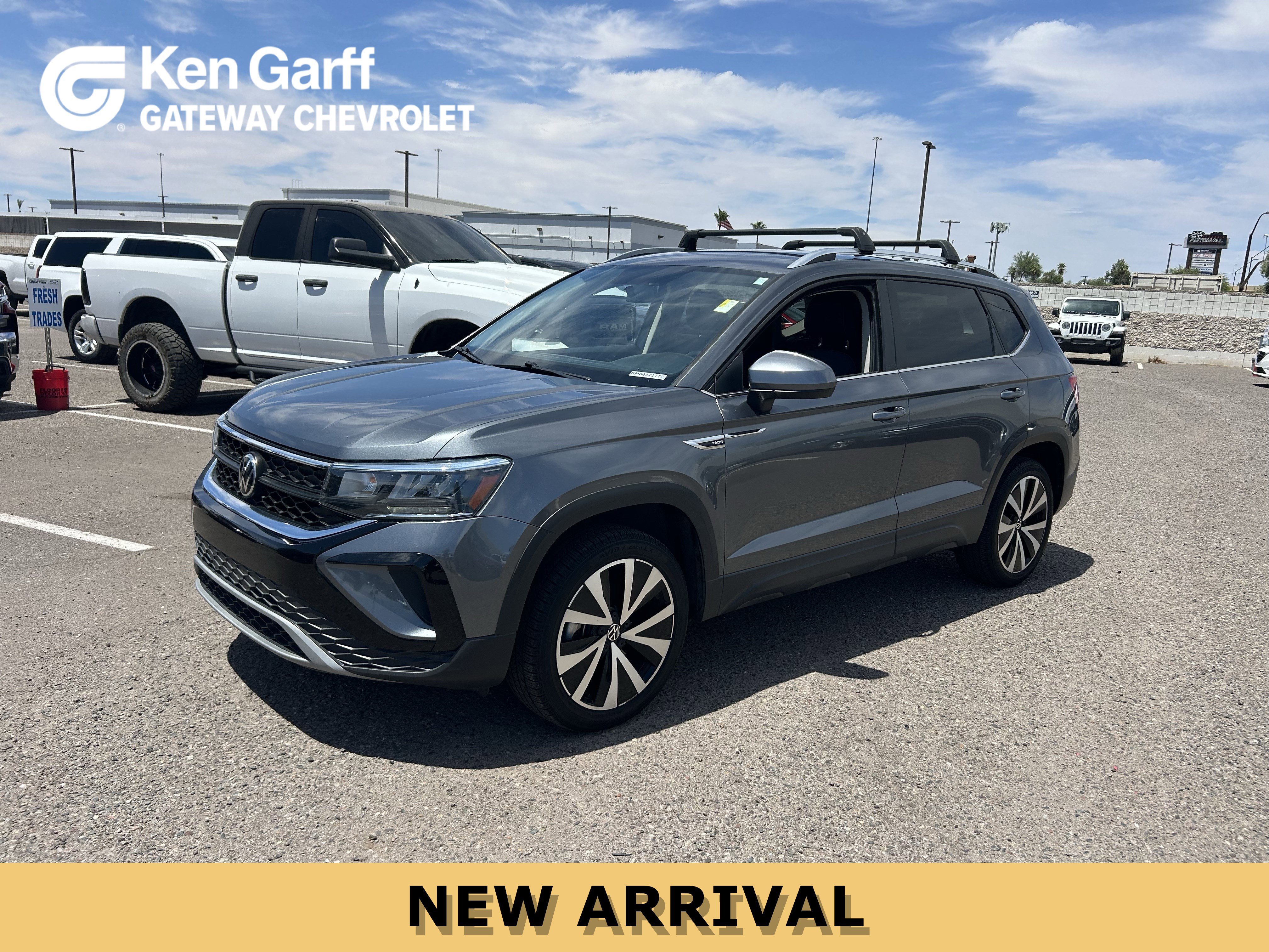 2022 Volkswagen Taos 1.5T SE's photo