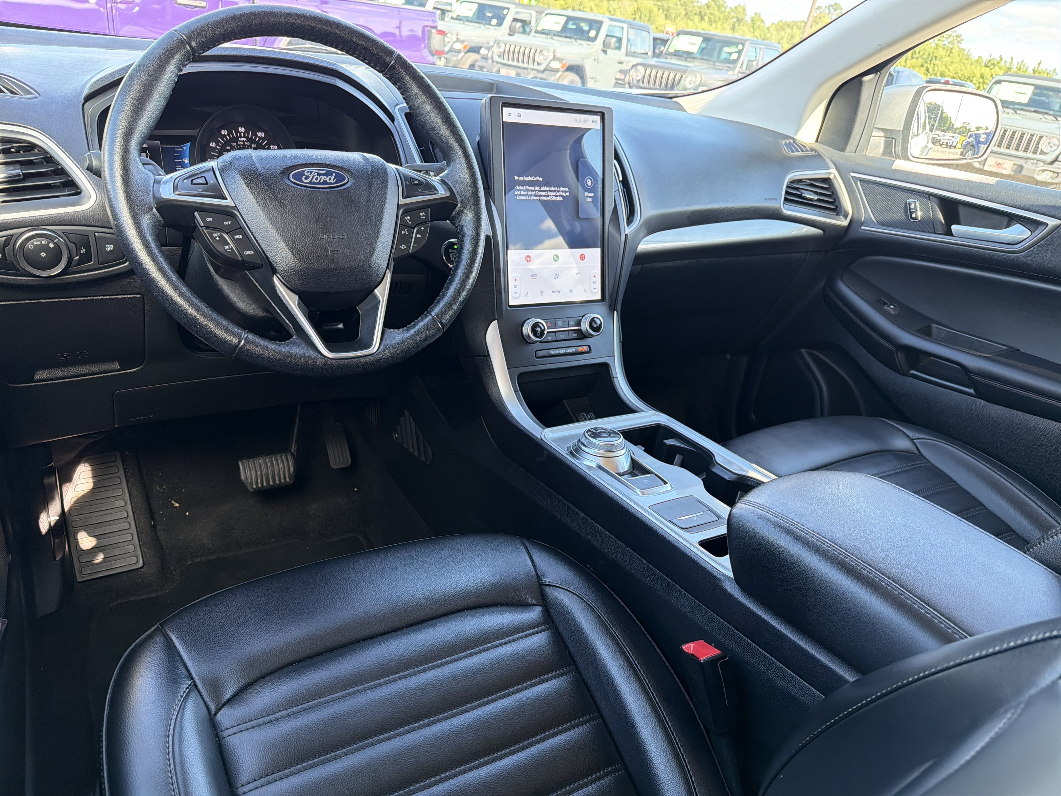 Used 2023 Silver Metallic Ford SEL image 23