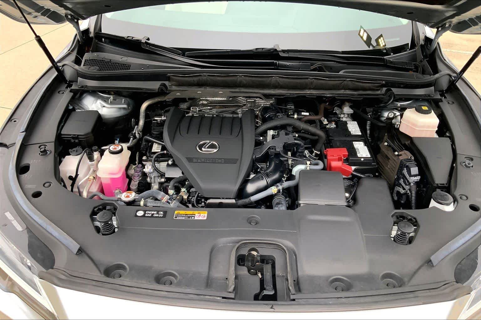 Used 2024 Iridium Lexus  image 29