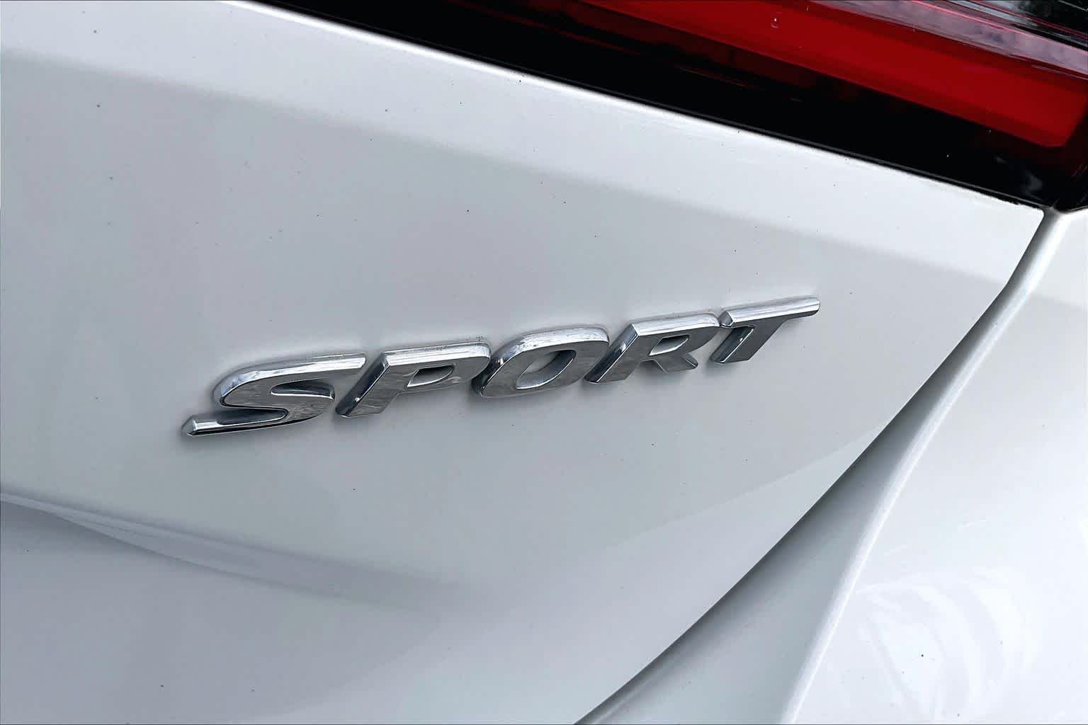 Used 2024 Platinum White Pearl Honda Sport image 10