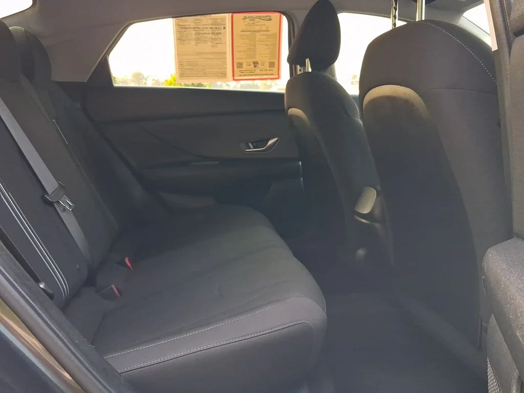 Used 2023 Portofino Gray Hyundai SEL image 29