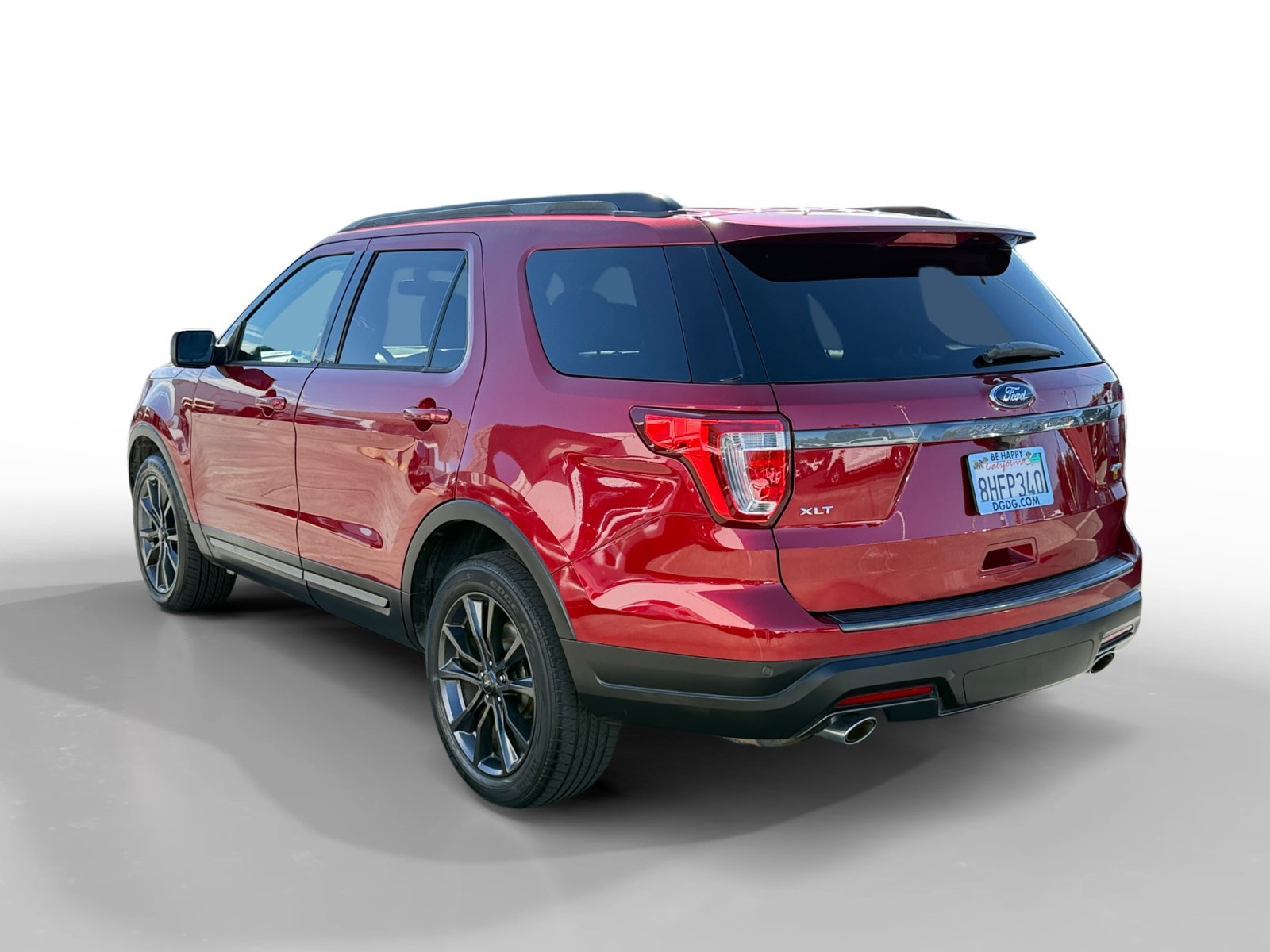 Used 2018 Ruby Red Metallic Ford XLT image 3