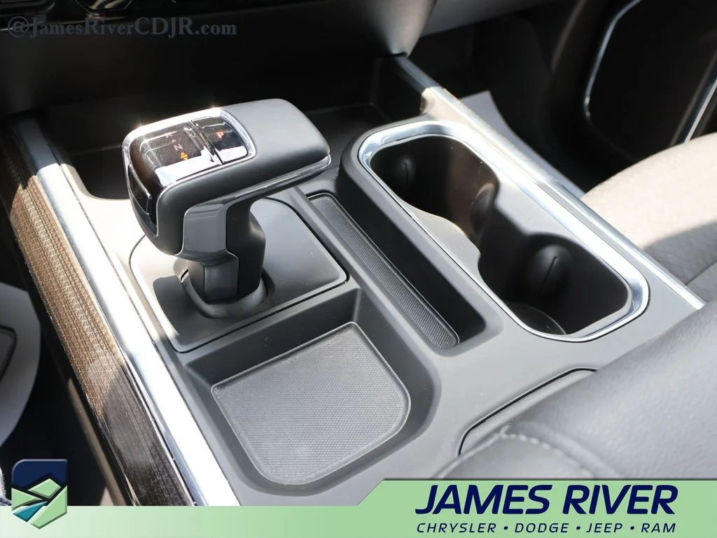 2023 Chevrolet Silverado 1500 RST - Photo 37