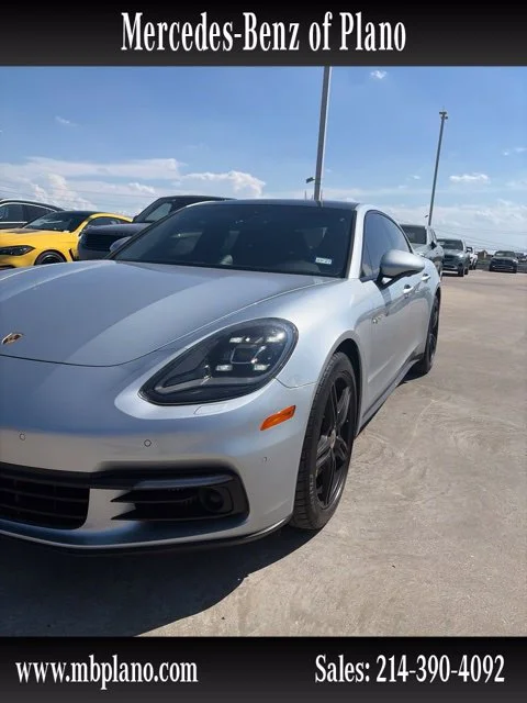 2018 Porsche Panamera