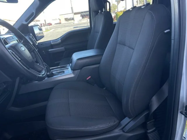 Used 2016 Silver Ford XLT image 11