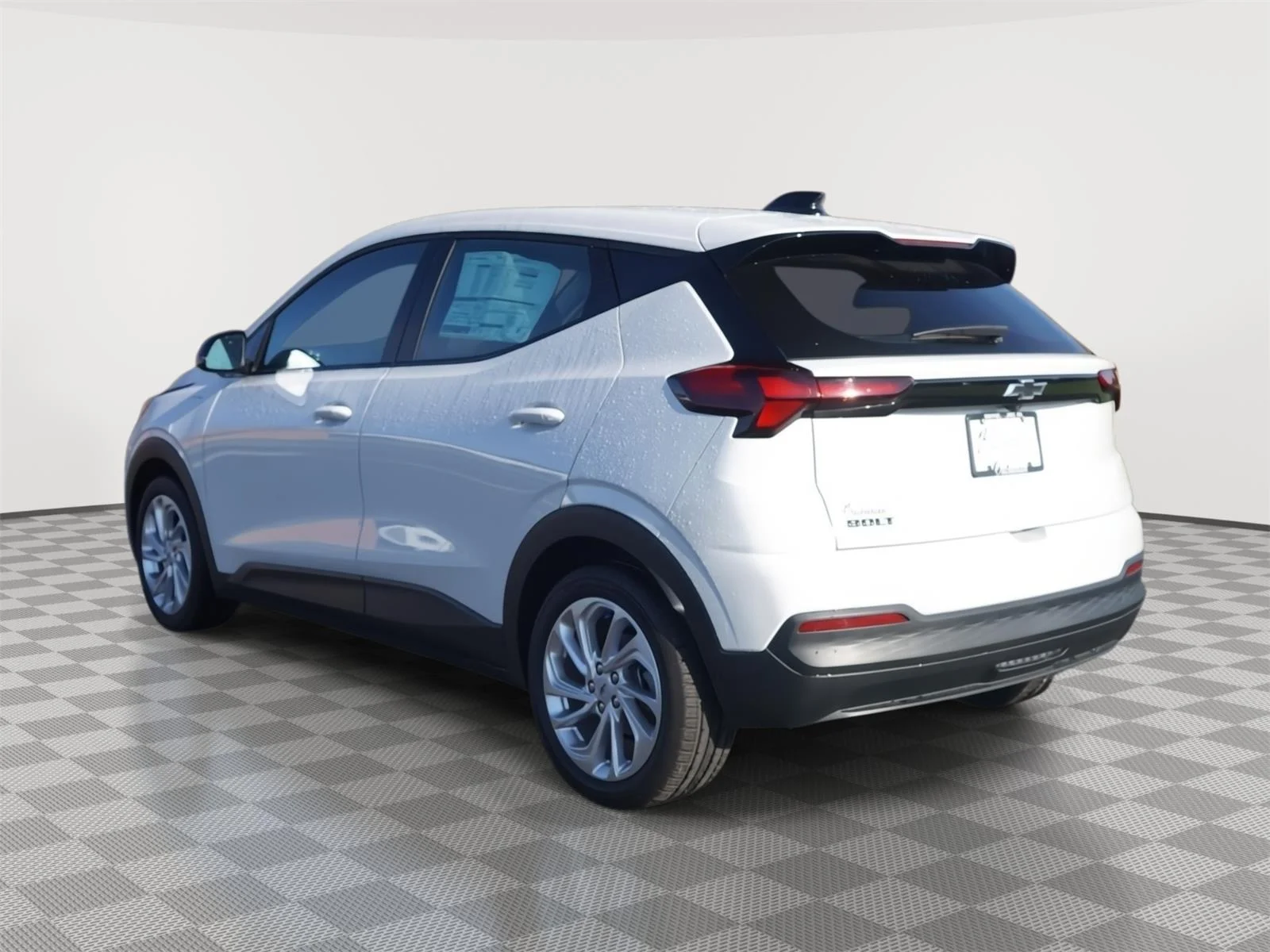 2027 Chevrolet Bolt LT - Photo 6