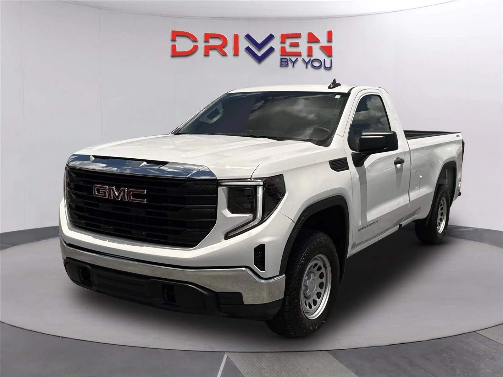 Used 2025 Summit White GMC Pro image 8