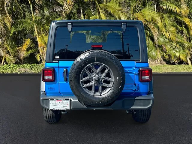 New 2026 Hydro Blue Pearl-Coat Exterior Paint Jeep Sport S image 5