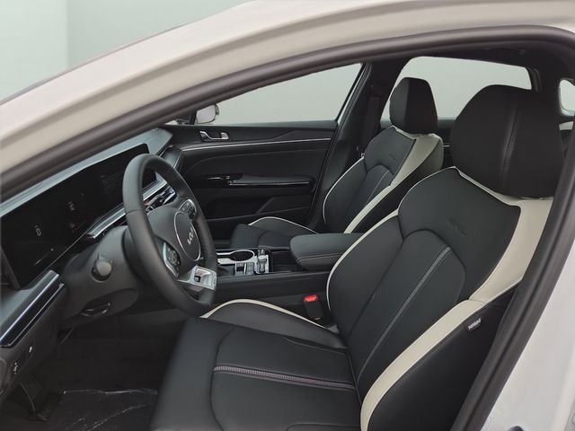 New 2026 Snow White Pearl Kia GT-Line AWD image 16