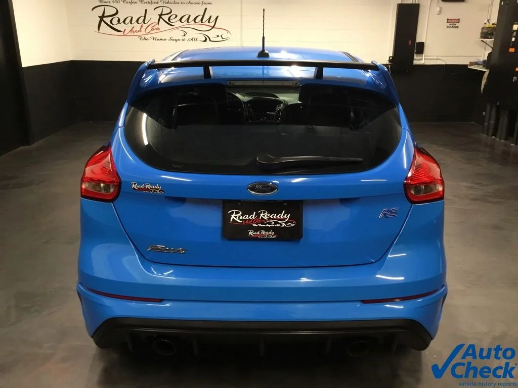 Used 2016 Blue Ford RS image 9