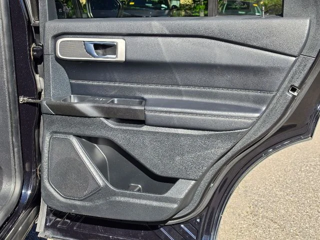 2020 Ford Explorer XLT - Photo 16