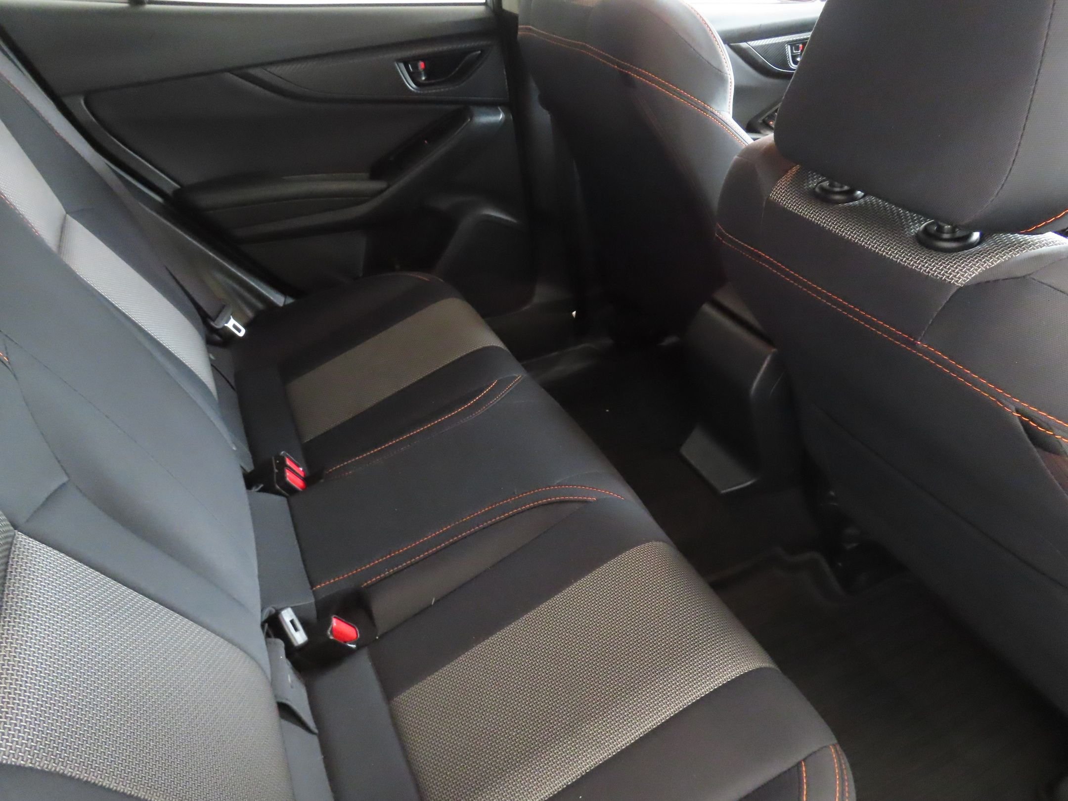 Used 2018 Silver Subaru 2.0i Premium image 21
