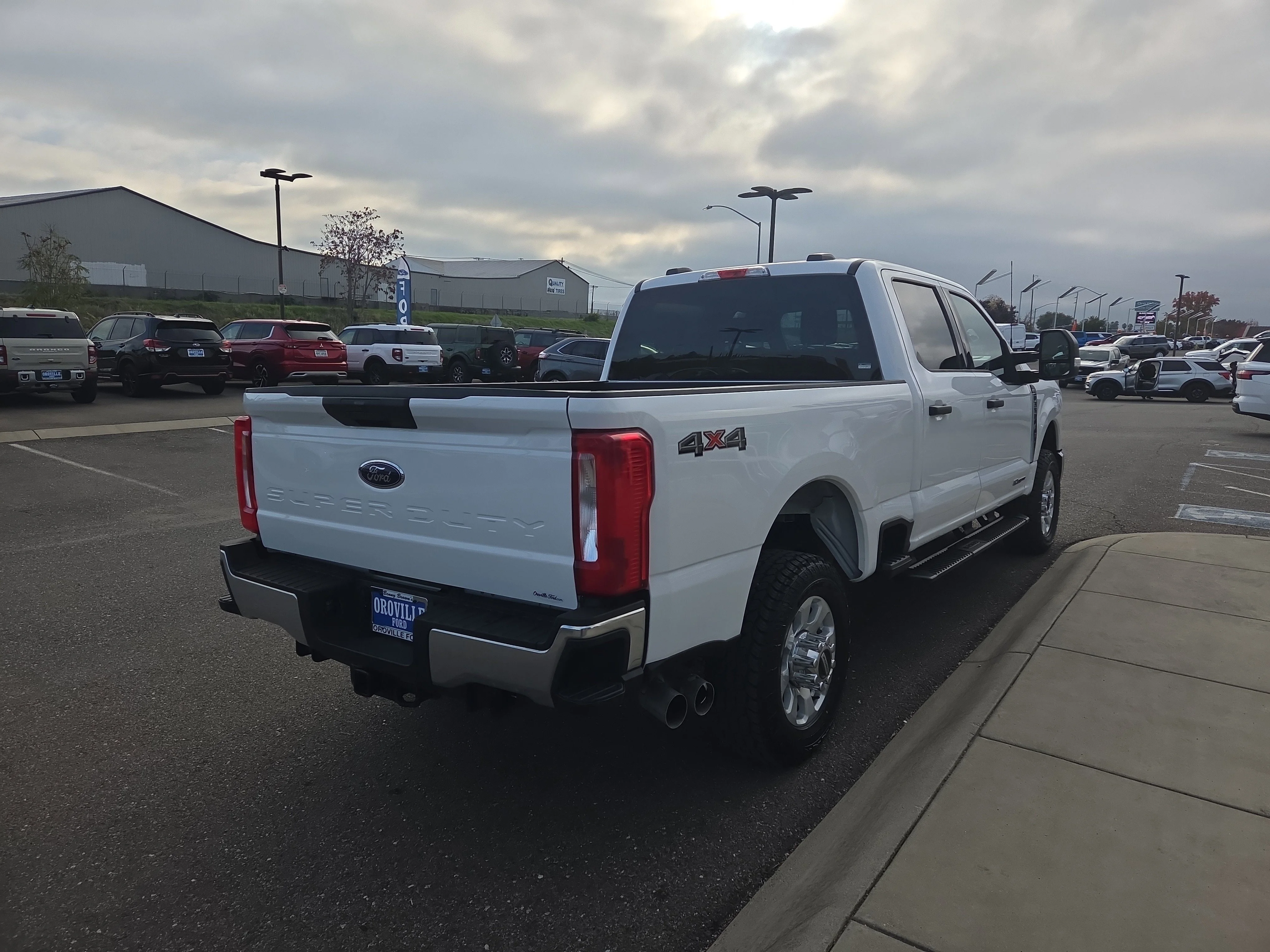 Used 2024 Oxford White Ford XLT image 5